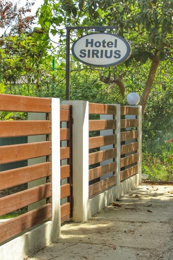 Guest House Sirius Picunda Kültér fotó